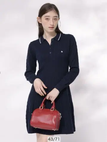 Rirandture (POLO BCS 콜라보) 케이블 폴로 니트 원피스