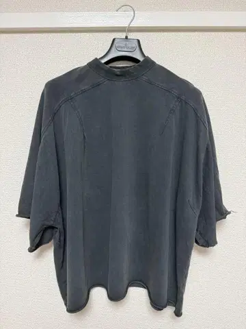 entire studios HEAVY DART TEE