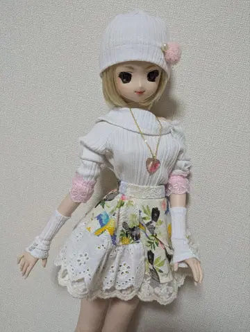 가격 인하 DD 돌피드림 White 의상 핸드메이드