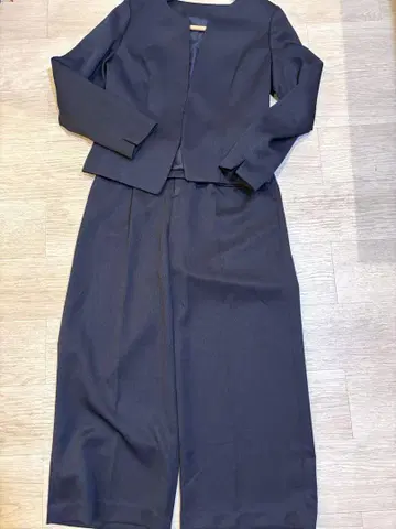 네이비 노카라 자켓 와이드 팬츠 셋업