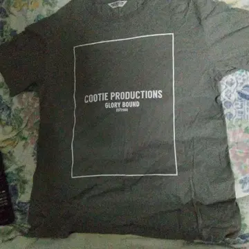 Cootie Productions 그레이 T셔츠