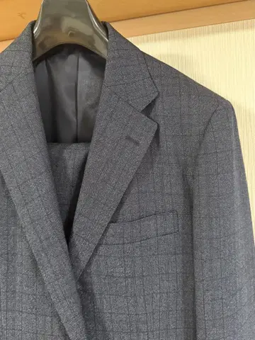 새상품급 에디피스 EDIFICE 수트 네이비 총 안감 위 44 아래 42