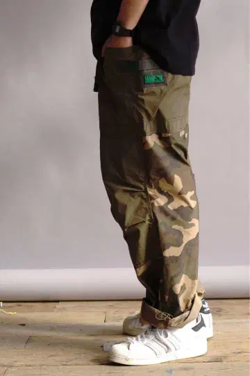 HAKU MOUNTAIN SUPPLY 돈키 레그 사이즈 M 카모플라주