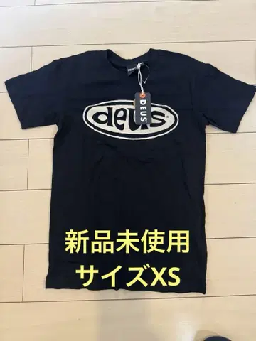 DEUS 블랙 T셔츠 XS 사이즈 미사용 새상품