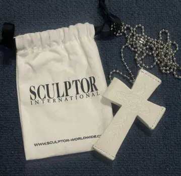 SCULPTOR 크로스 스트랩 지갑 스컬프터 화이트