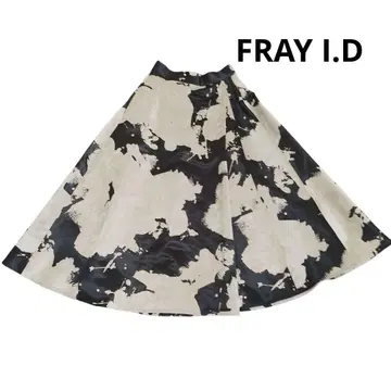 FRAY I.D 플로키 프린트 플레어 스커트 모노톤 블랙