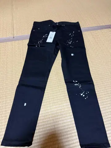미사용 새상품 우노피우 블랙 스키니 데님