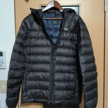 LACOSTE 후드 부착 다운 자켓 블랙 48/3