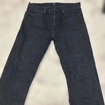 GAP 블랙 스트레이트 데님