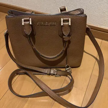 MICHAEL KORS 숄더백 브라운