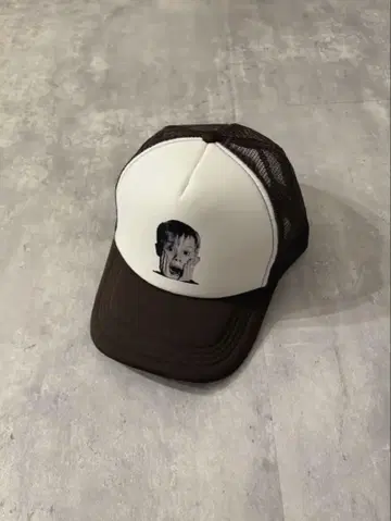 Home Alone Kevin mesh cap