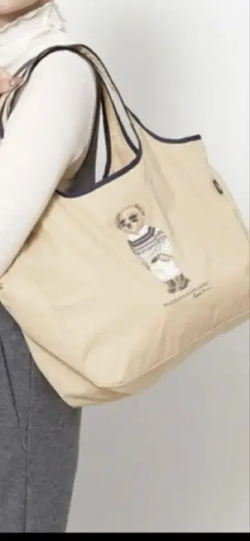 [새상품] 포켓터블 레인백 시즈널 폴로베어