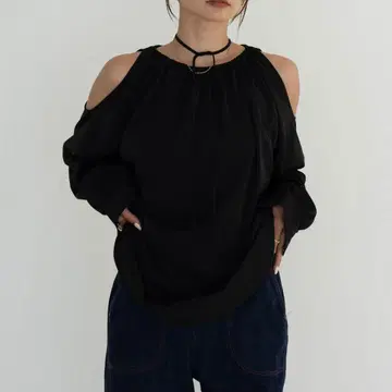 quui 2way gather blouse [ black ]
