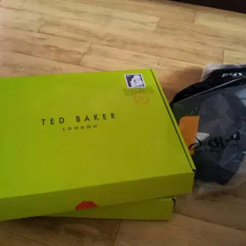 Ted baker 어반라이딩용 바지