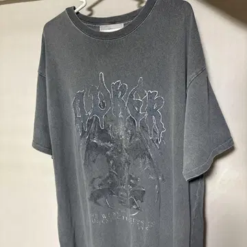 heavy weight graphic T shirt
