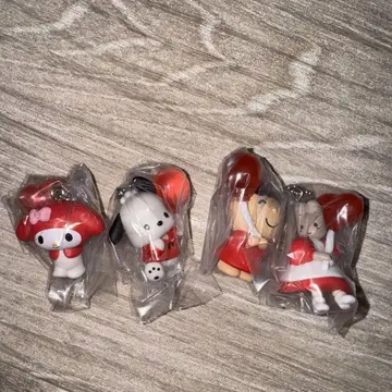 산리오 캐릭터즈 컬러 컬렉션 참 ~Red~ 4개 세트