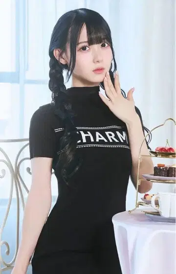 michellMacaron 로고 니트 원피스