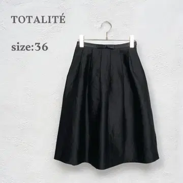 라 토탈리테 미디 플레어 스커트 고급 깔끔한 리본 블랙