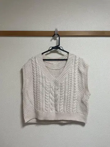 베스트, 니트