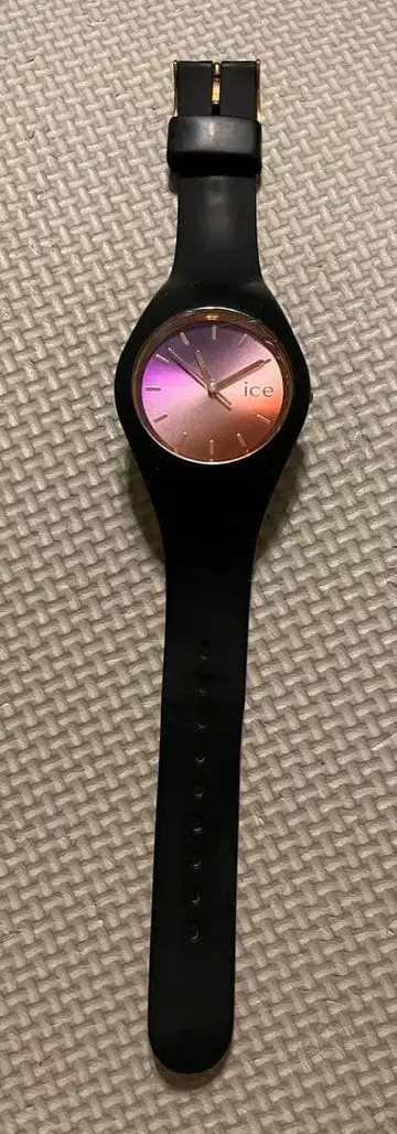 작동품 ice 고무 벨트 시계 블랙