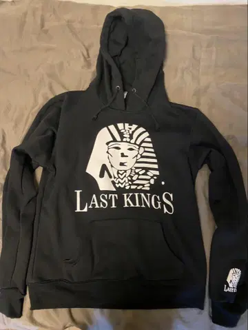 LAST KINGS 후드 부착 후드티 블랙