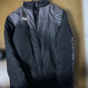 new balance 나일론 자켓 L 블랙/그레이