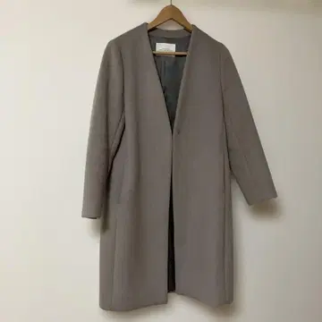그린 라벨 릴랙싱 노카라 코트 38