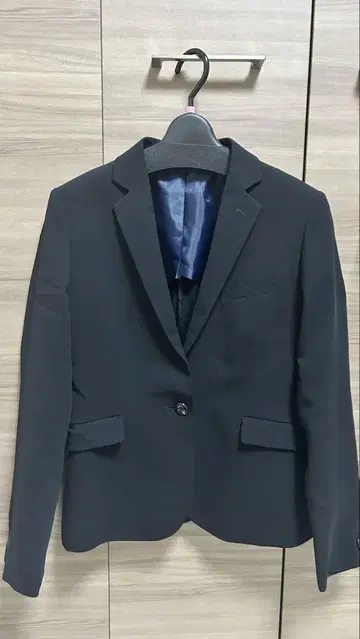 블랙 테일러드 자켓