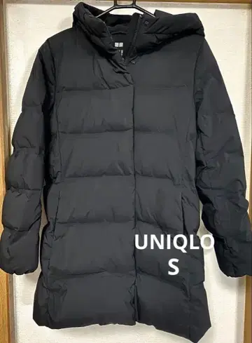 UNIQLO 후드 부착 블랙 다운 자켓 미디 기장