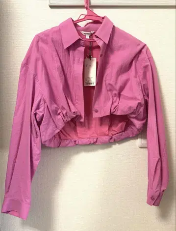 moussy 핑크 숏 기장 셔츠 블라우스