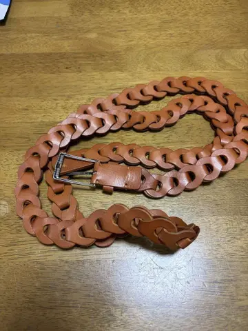 Llife LEATHER CHAIN BELT SIENNA F