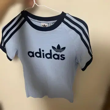 adidas 라이트 블루 반팔 T셔츠 S
