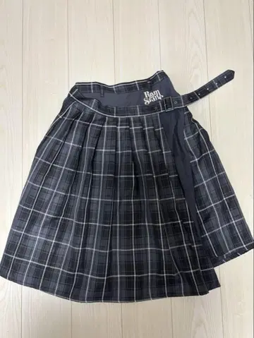 레이어드 플리츠 스커트