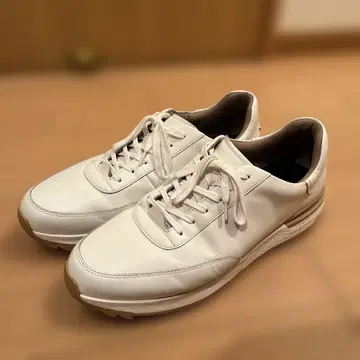 gentily 화이트 스니커즈 28cm