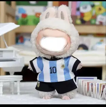 라부부 labubu 축구 유니폼 아르헨티나풍 아웃핏