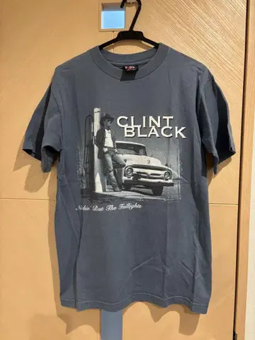 90s-00s GIANT 밴딩 티셔츠 밤색 블랙