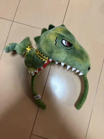 공룡 머리띠