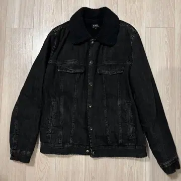 A.P.C. 보아 카라 부착 블랙 데님 자켓 M