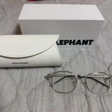 BLUE ELEPHANT 안경 케이스 포함
