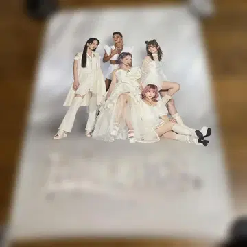 LOVEBITES 포스터