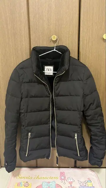블랙 다운 자켓