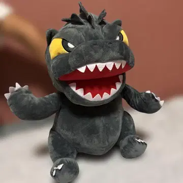 고질라 봉제 인형