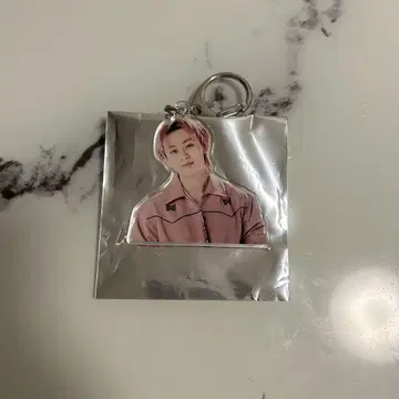 EBiDAN 운동회 아크릴 키링 슈야
