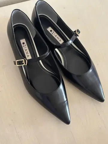 DIANA 다이애나 23.5cm 플랫슈즈 메리 제인 블랙