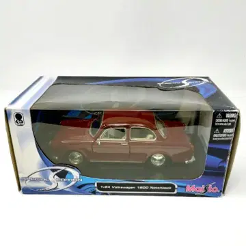 Maist Volkswagen 1600 Notchback 1/24