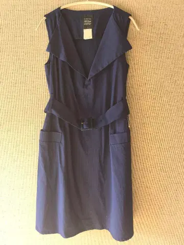 LIMI feu 리미푸 네이비 슬리브리스 원피스