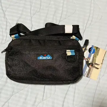 KAVU Denny Bag 블랙 숄더백