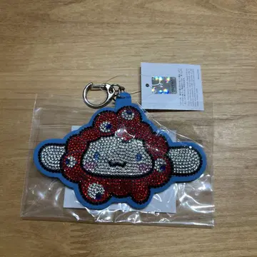 산리오 미야쿠미야쿠 콜라보 가죽 반짝반짝 키링 시나몬