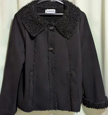 호코모모라 보아 안감 숏코트 42 하프코트