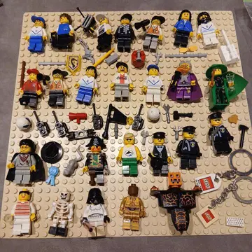 20 LEGO 피규어 세트